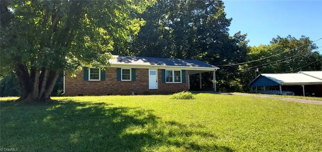 141 Eleanor Avenue, Mount Airy, NC 27030 - #1