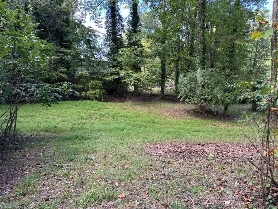 401 Dogwood Circle, High Point, NC 27260 - #3