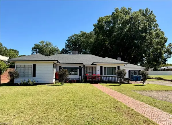 267 Nc Highway 16, Taylorsville, NC 28681