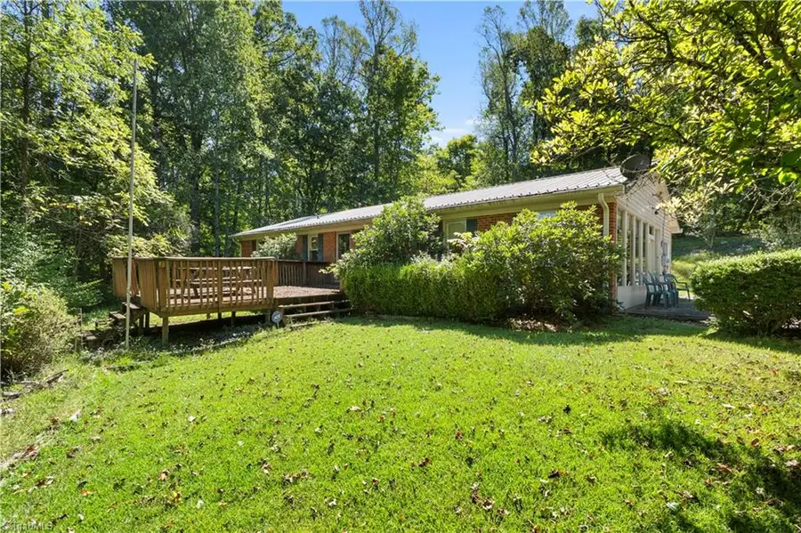 5964 Midway School Road, Thomasville, NC 27360 - #2