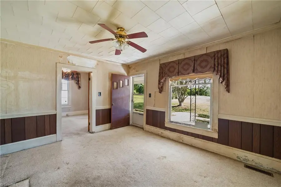 4250 Camp Betty Hastings Road, Walkertown, NC 27051 - #3