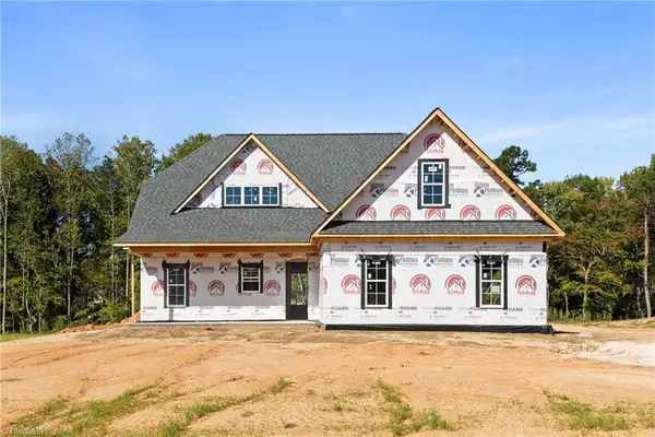 174 Maple Trace Drive, Winston-Salem, NC 27107