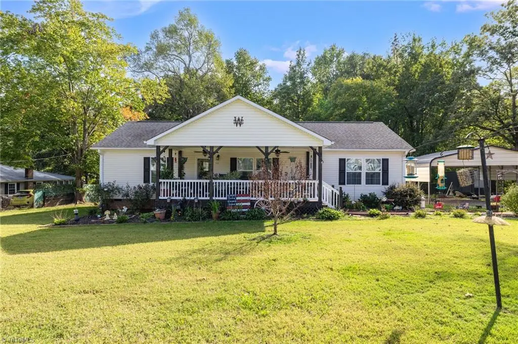 152 Durhams Trail, Reidsville, NC 27320 - #1