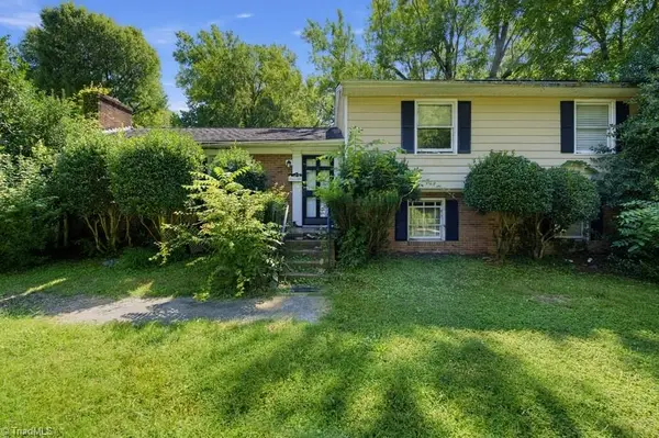 534 Parkview Drive, Burlington, NC 27215
