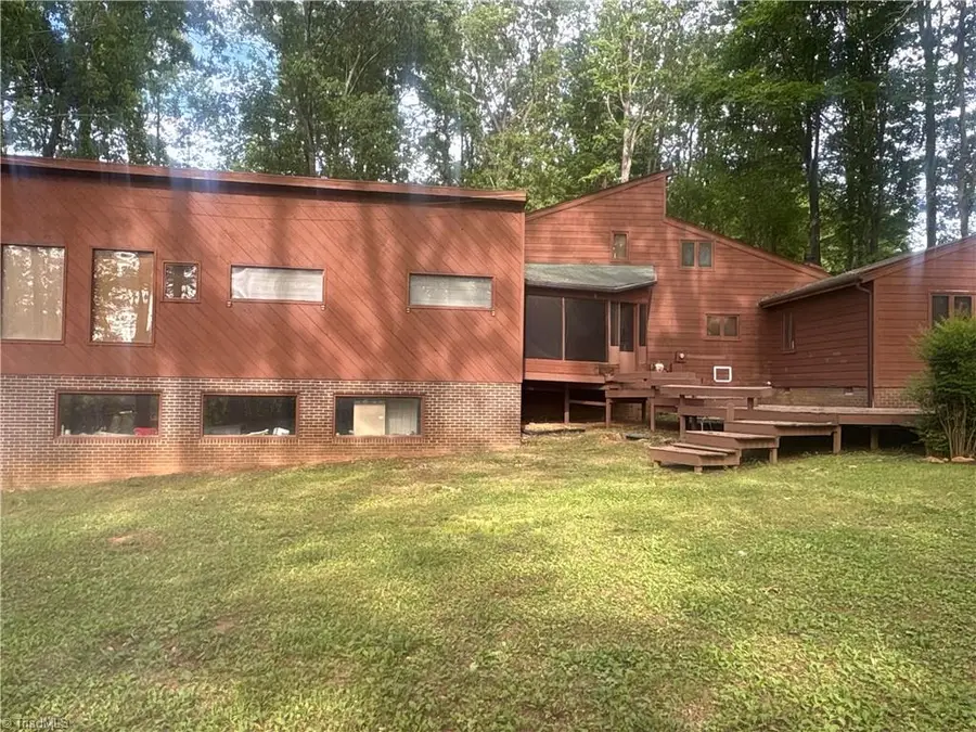 6902 Greenland Avenue, Julian, NC 27283 - #3