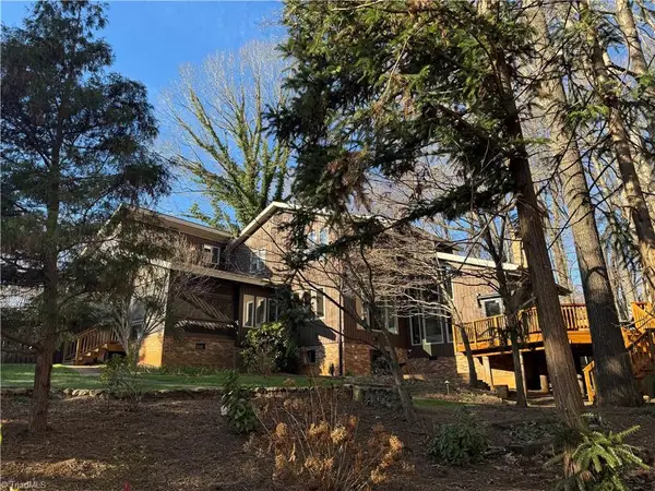 5114 Hedrick Hedrick Drive, Greensboro, NC 27410