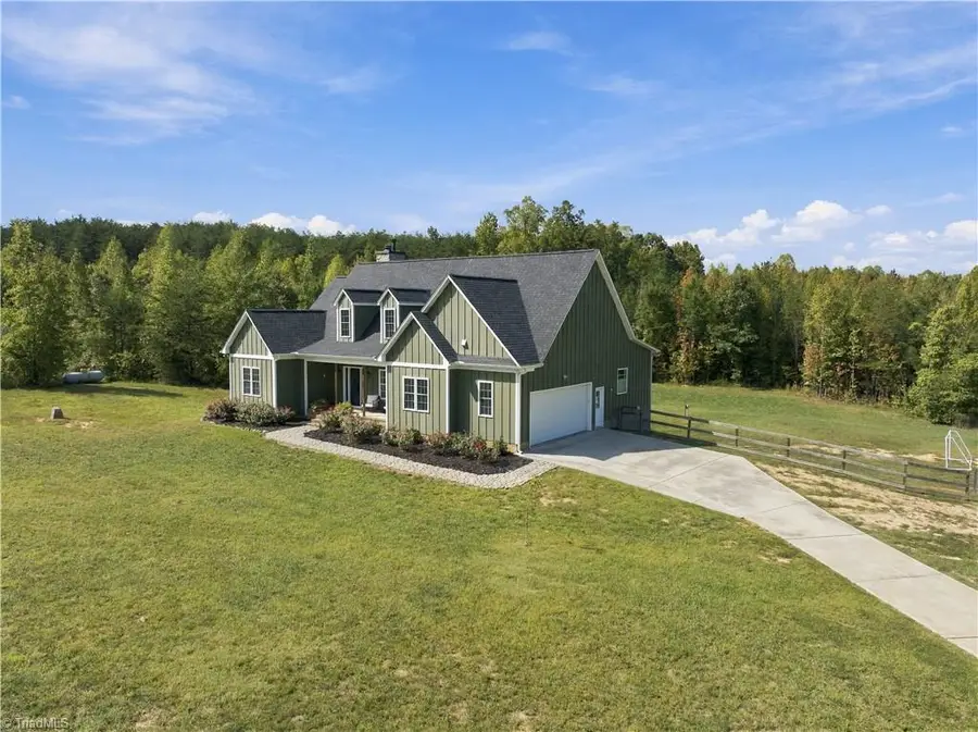 197 Lake Meadows Drive, Reidsville, NC 27320 - #3