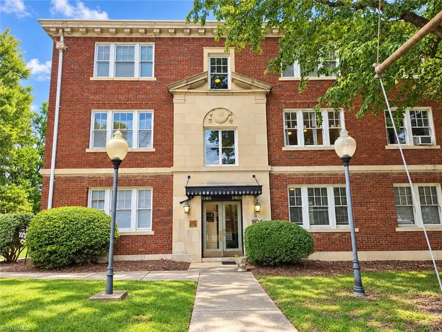 906 W Market Street #B1, Greensboro, NC 27401 - #2