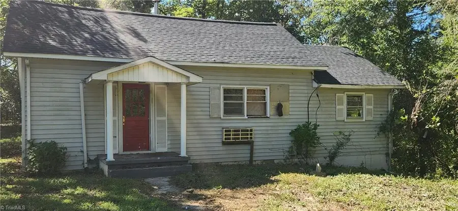 1912 Nc Highway 67, Jonesville, NC 28642 - #2