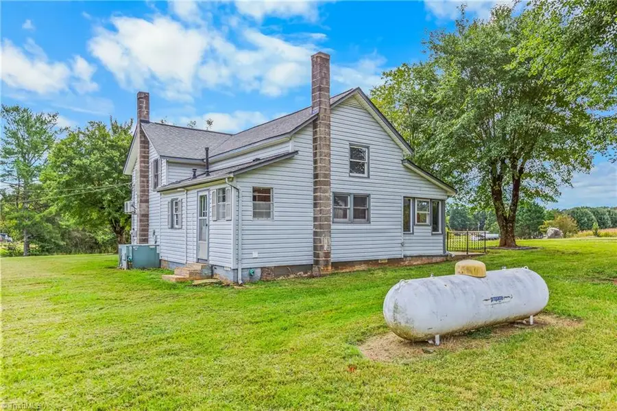 478 Randleman Road, Hamptonville, NC 27020 - #3