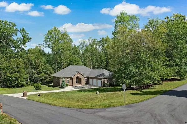 5219 Bethany Park Drive, Pleasant Garden, NC 27313