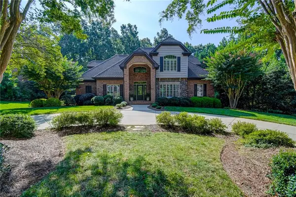 3736 Burbank Lane, Winston-Salem, NC 27106