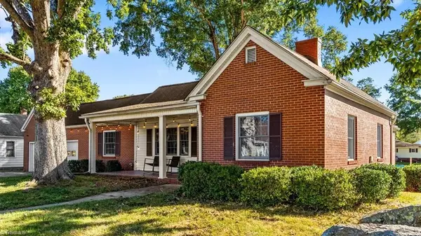 100 N Johnston Street, Eden, NC 27288