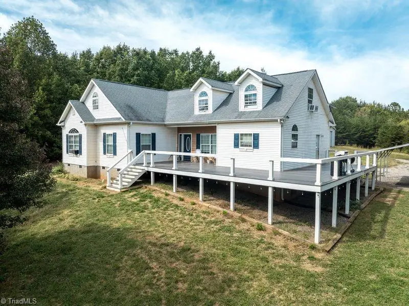 3845 Beasley School Road, Sandy Ridge, NC 27046 - #1