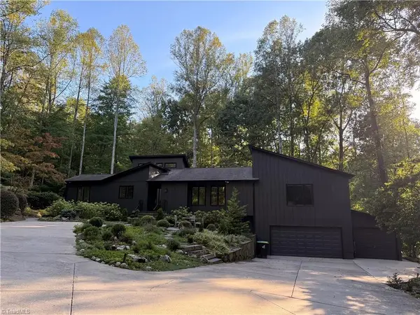 8005 Eastridge Road, Oak Ridge, NC 27310