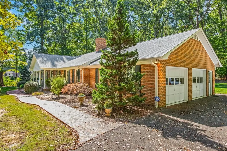 182 Ridgewood Drive, Mount Airy, NC 27030 - #3