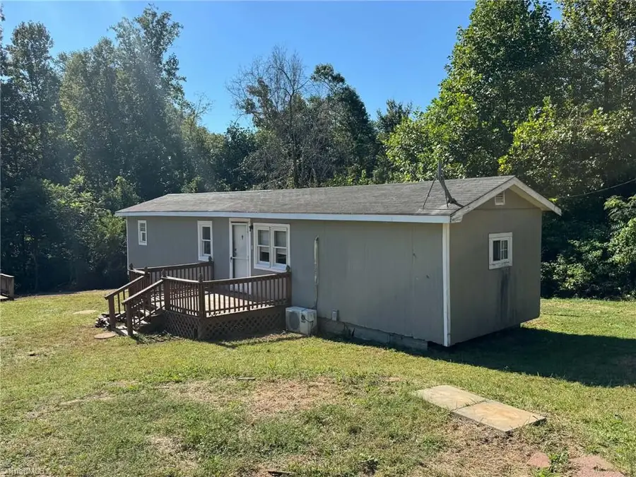 118 Hamlet Place, Ronda, NC 28670 - #3