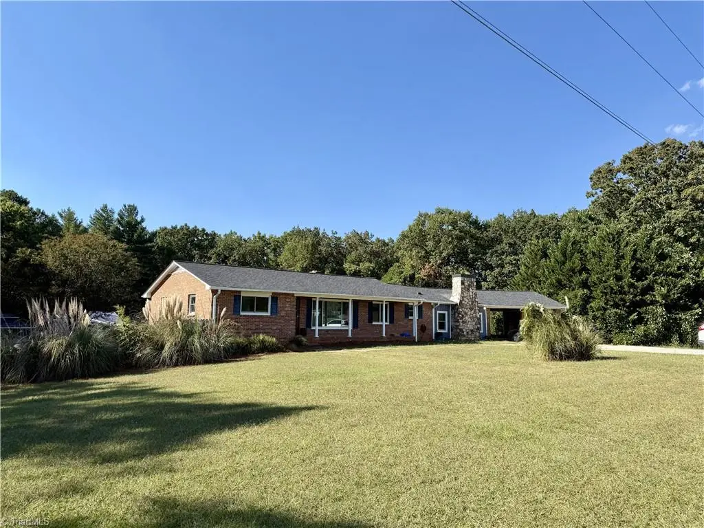 158 Border Lane, Pinnacle, NC 27043 - #1