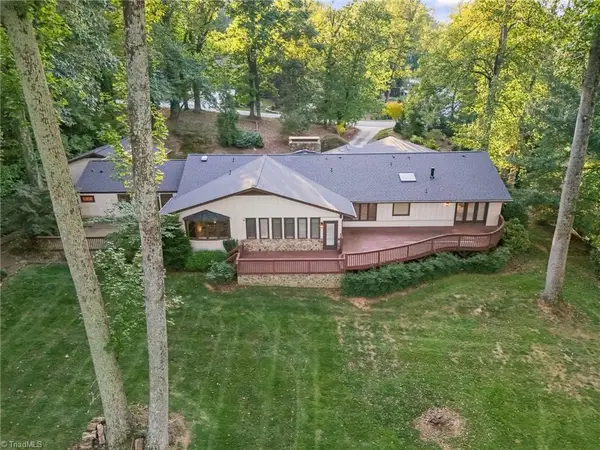 3301 Forsyth Drive, Greensboro, NC 27407