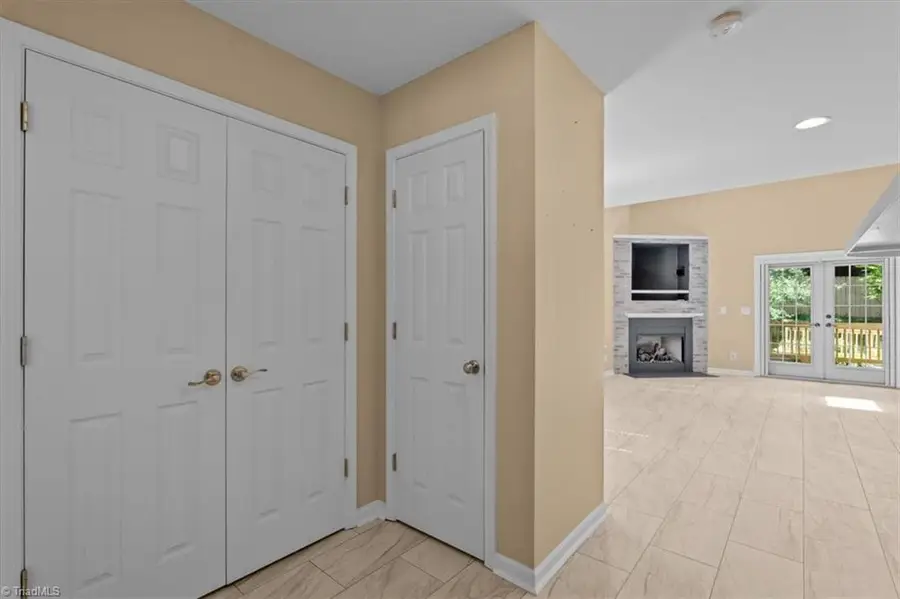 754 Peachtree Meadows Circle, Kernersville, NC 27284 - #3