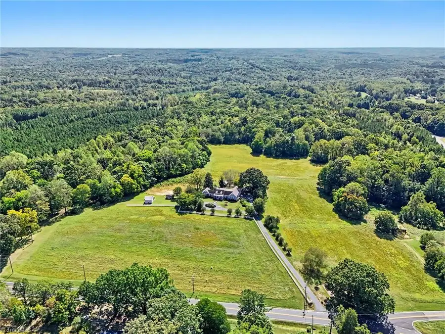 158 Ashley Loop, Eden, NC 27288 - #3