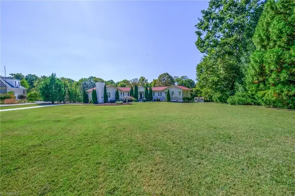 1703 River Knoll Court, Greensboro, NC 27409