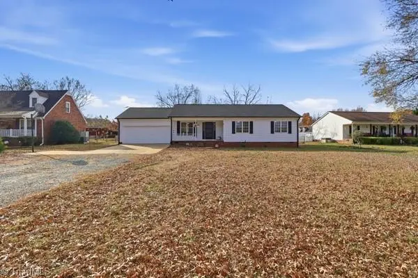 3472 Mine Creek Road, Burlington, NC 27217