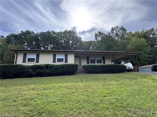 305 Kingston Drive, King, NC 27021