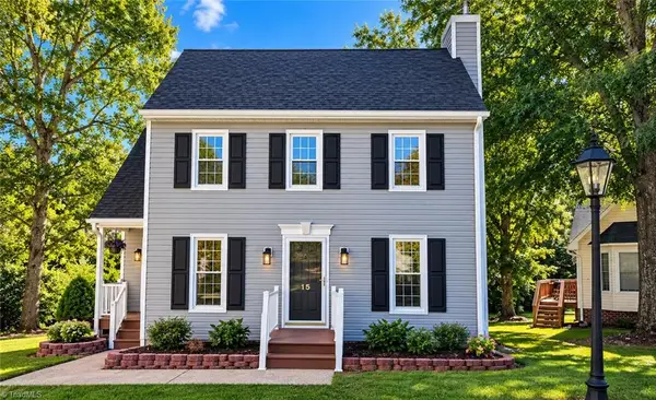 15 Gatehouse Lane, Greensboro, NC 27407