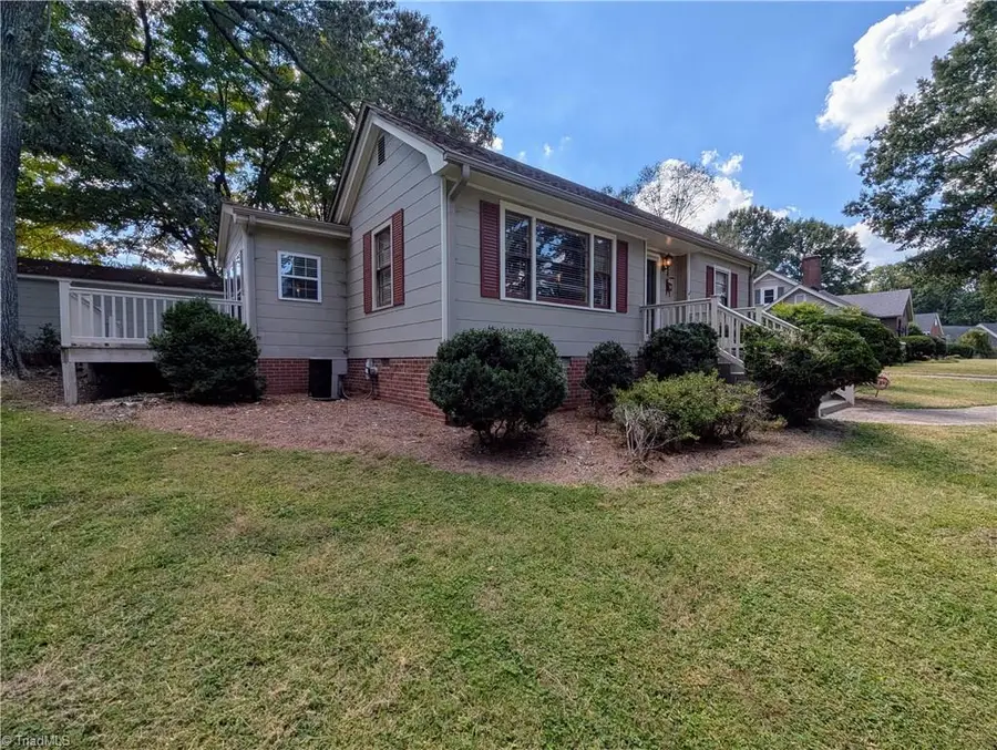 113 Circle Drive, Thomasville, NC 27360 - #2