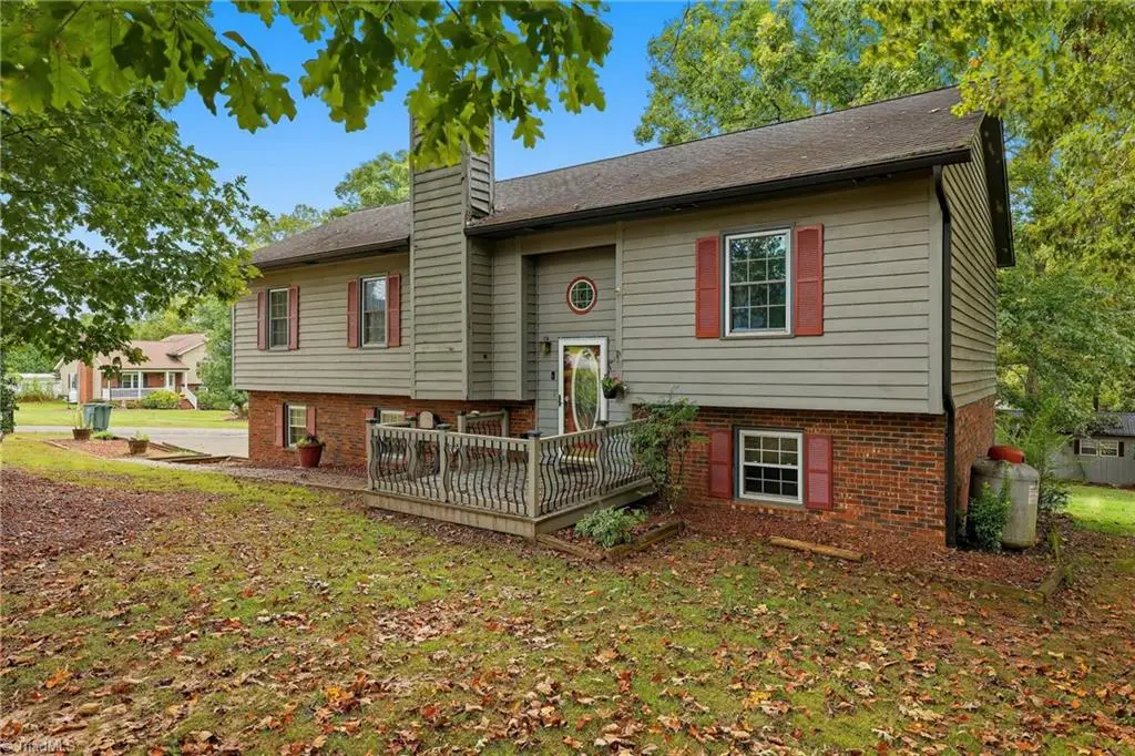 113 Little John Circle, North Wilkesboro, NC 28659 - #1