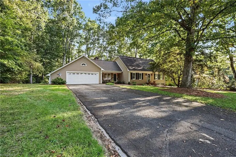 205 Beechwood Drive, Mocksville, NC 27028 - #2