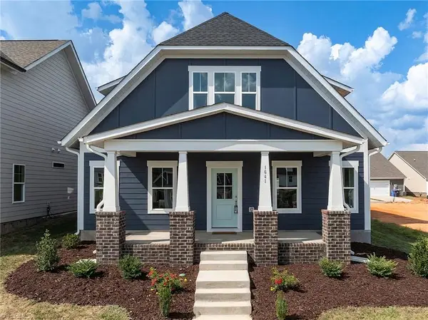 1641 Cross Village Avenue, Kernersville, NC 27284
