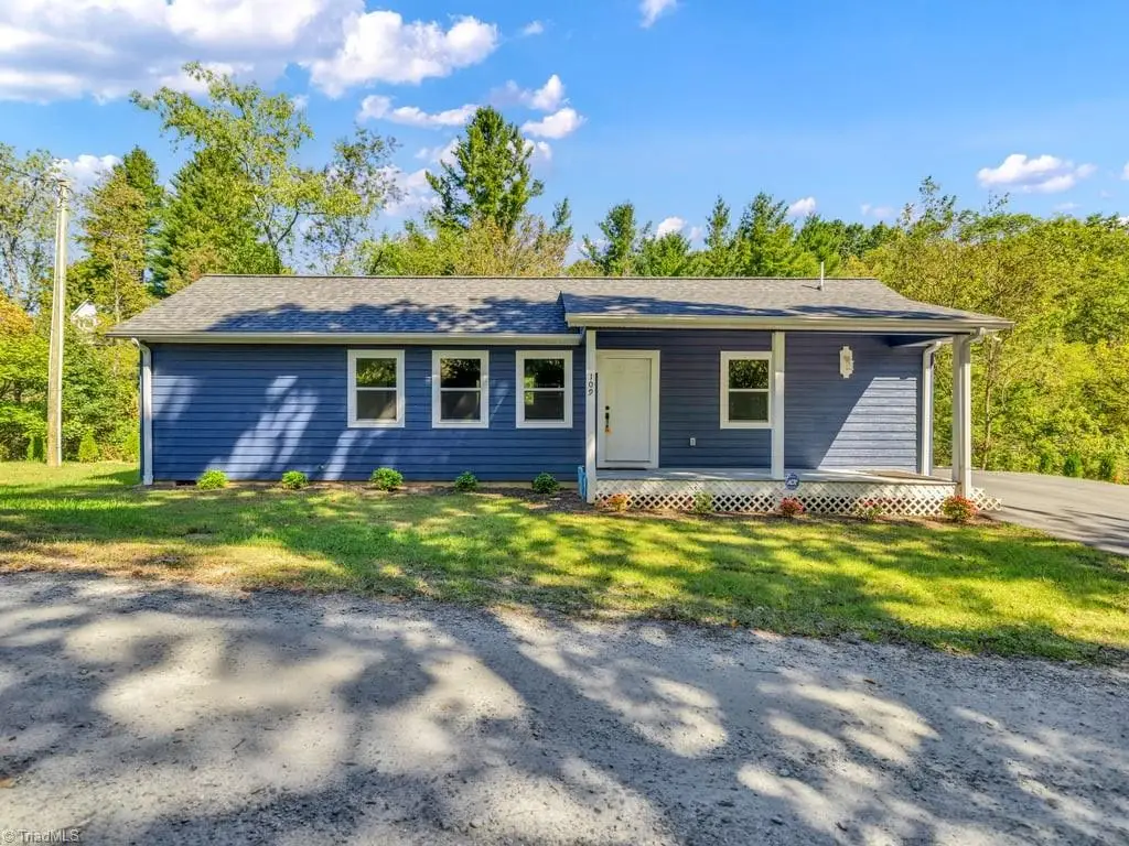 109 Southside Drive, Sparta, NC 28675 - #1