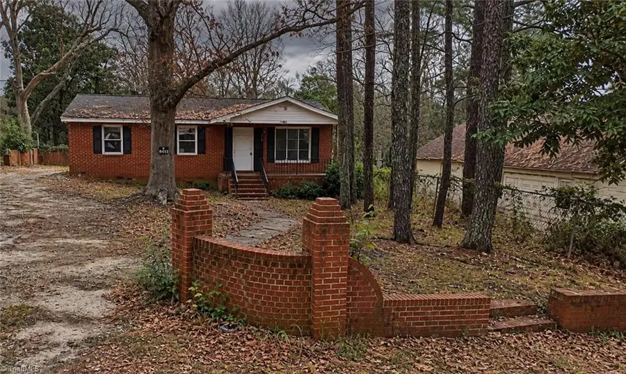 217 S Grove Avenue, Rockingham, NC 28379 - #2