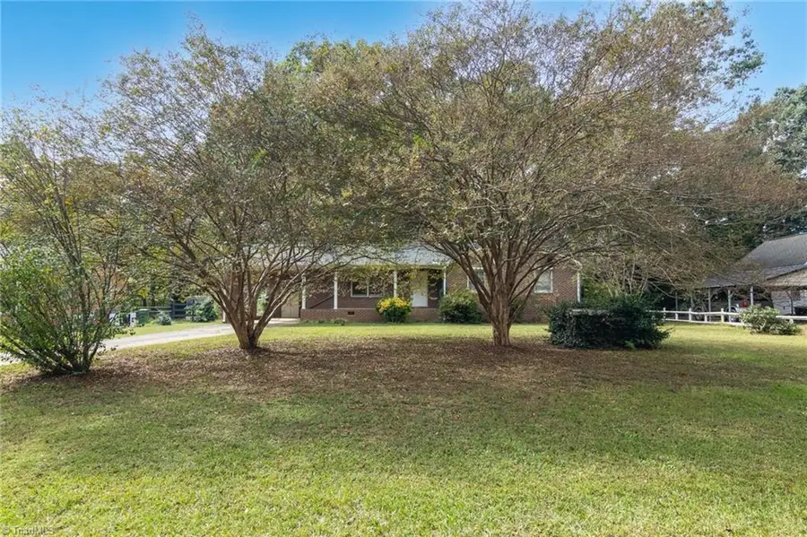 220 Bradford Drive, Salisbury, NC 28146 - #2