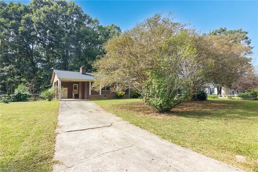 220 Bradford Drive, Salisbury, NC 28146 - #3