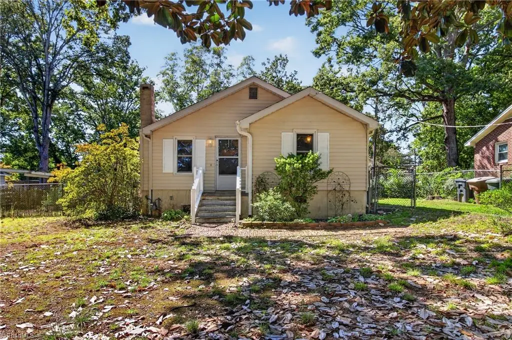 2907 Marthas Place, Greensboro, NC 27408 - #1
