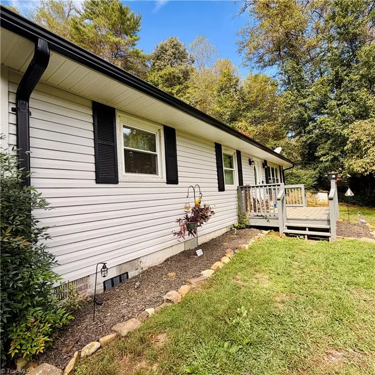 275 Winfield Huffman Road, Wilkesboro, NC 28697 - #2