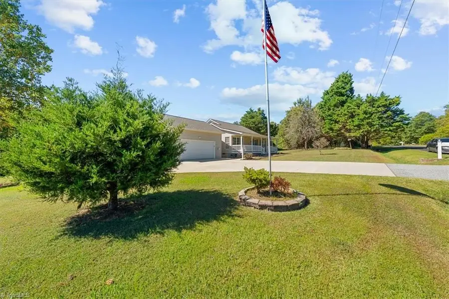 324 Deerfield Country Road, Randleman, NC 27317 - #3