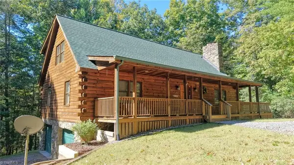 154 Rocky Shore Drive, Wilkesboro, NC 28697