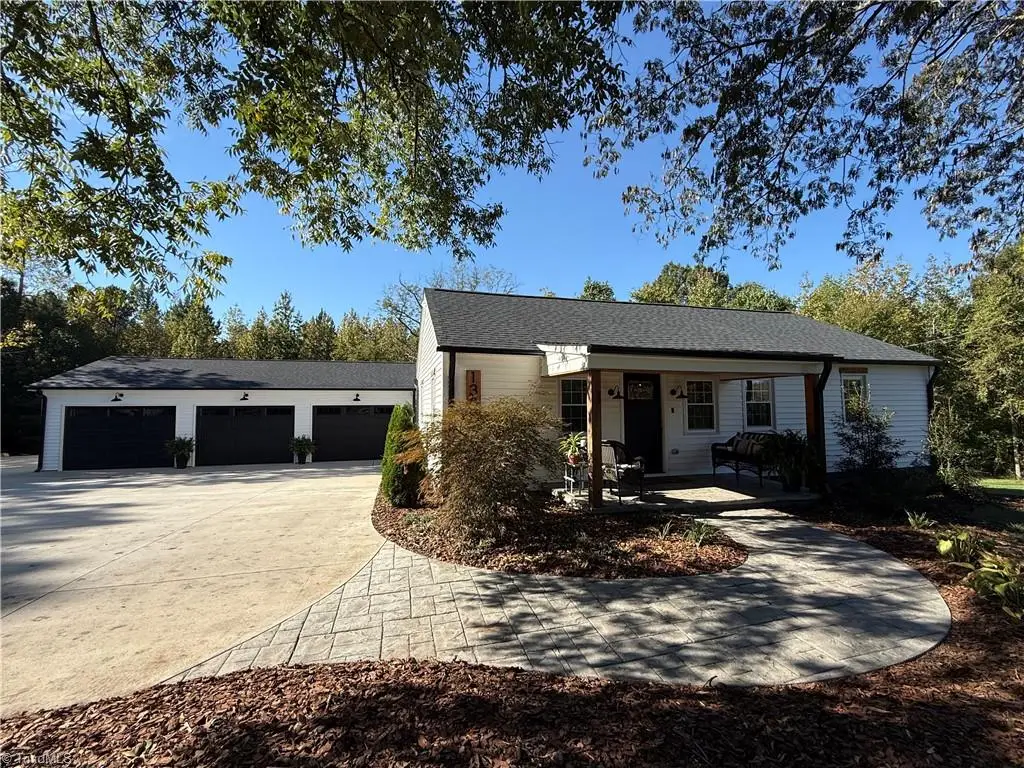 1333 Commonwealth Road, Randleman, NC 27317 - #1