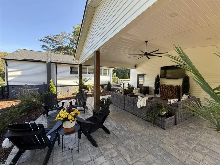 1333 Commonwealth Road, Randleman, NC 27317 - #2