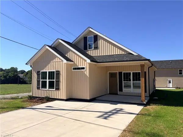 28 Mock Street, Thomasville, NC 27360