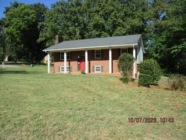 436 White Road, King, NC 27021