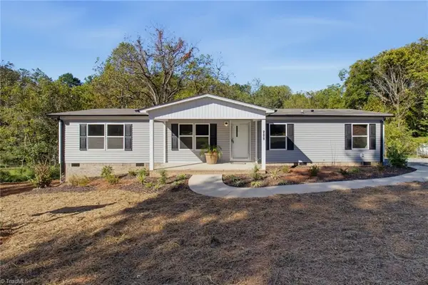 209 River Street, East Bend, NC 27018