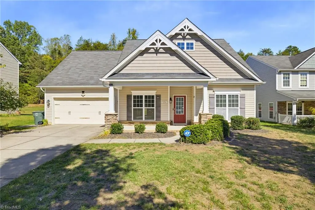 5204 Helsley Court, Summerfield, NC 27358 - #1