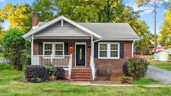 917 Center Church Road, Eden, NC 27288