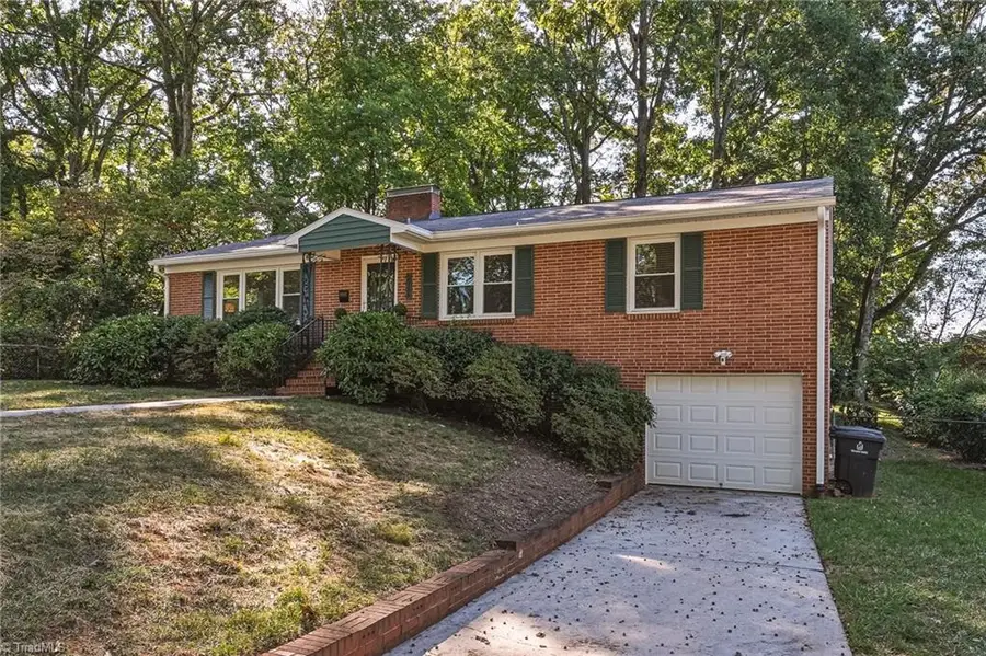 2716 Patricia Lane, Winston Salem, NC 27103 - #3