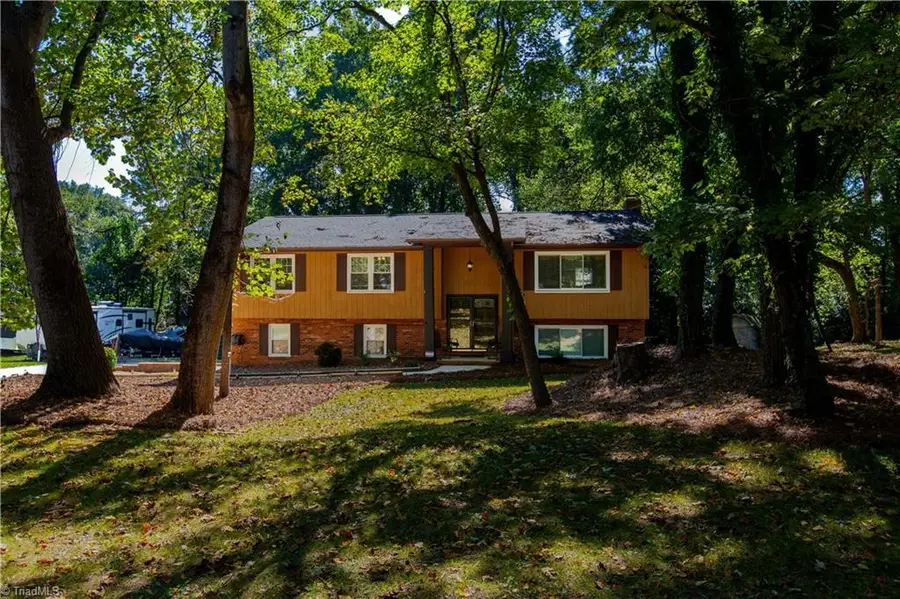 605 Greenvine Circle, Winston Salem, NC 27103 - #2
